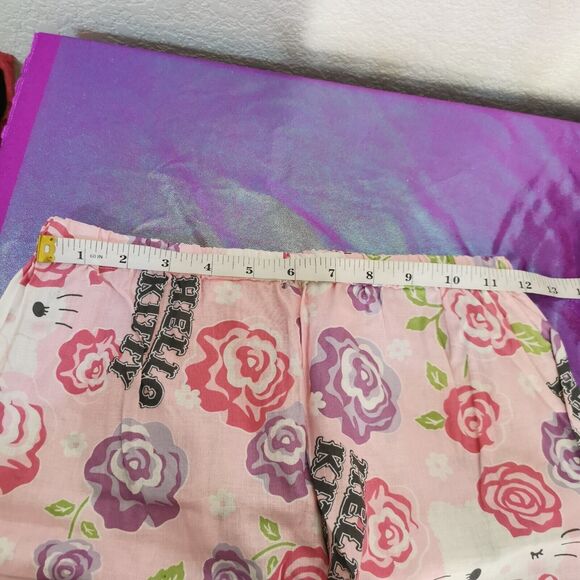 Hello Kitty Size Small Top Shorts Outfit Set Pastel Pink Purple Rose Japan Y2K - Picture 6 of 9